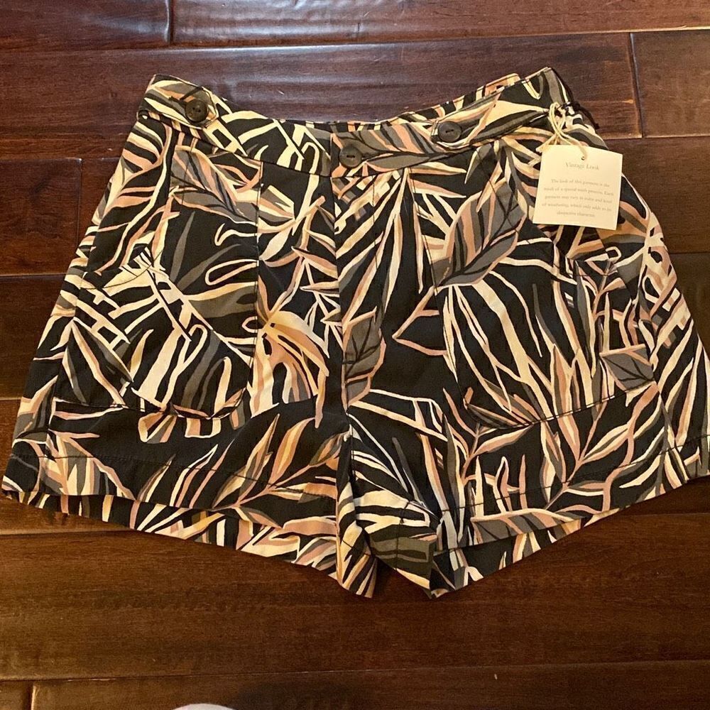 ‎NWT nicole miller 100 lyocell shorts size 6